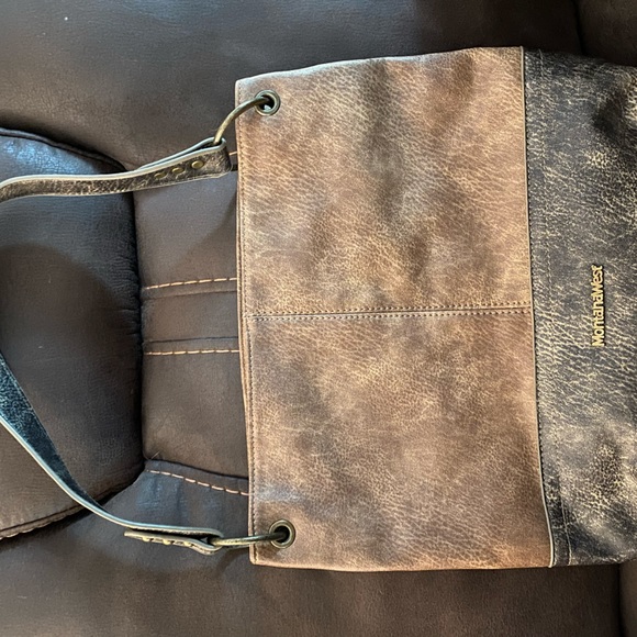 Montana West Purse - Picture 1 of 3